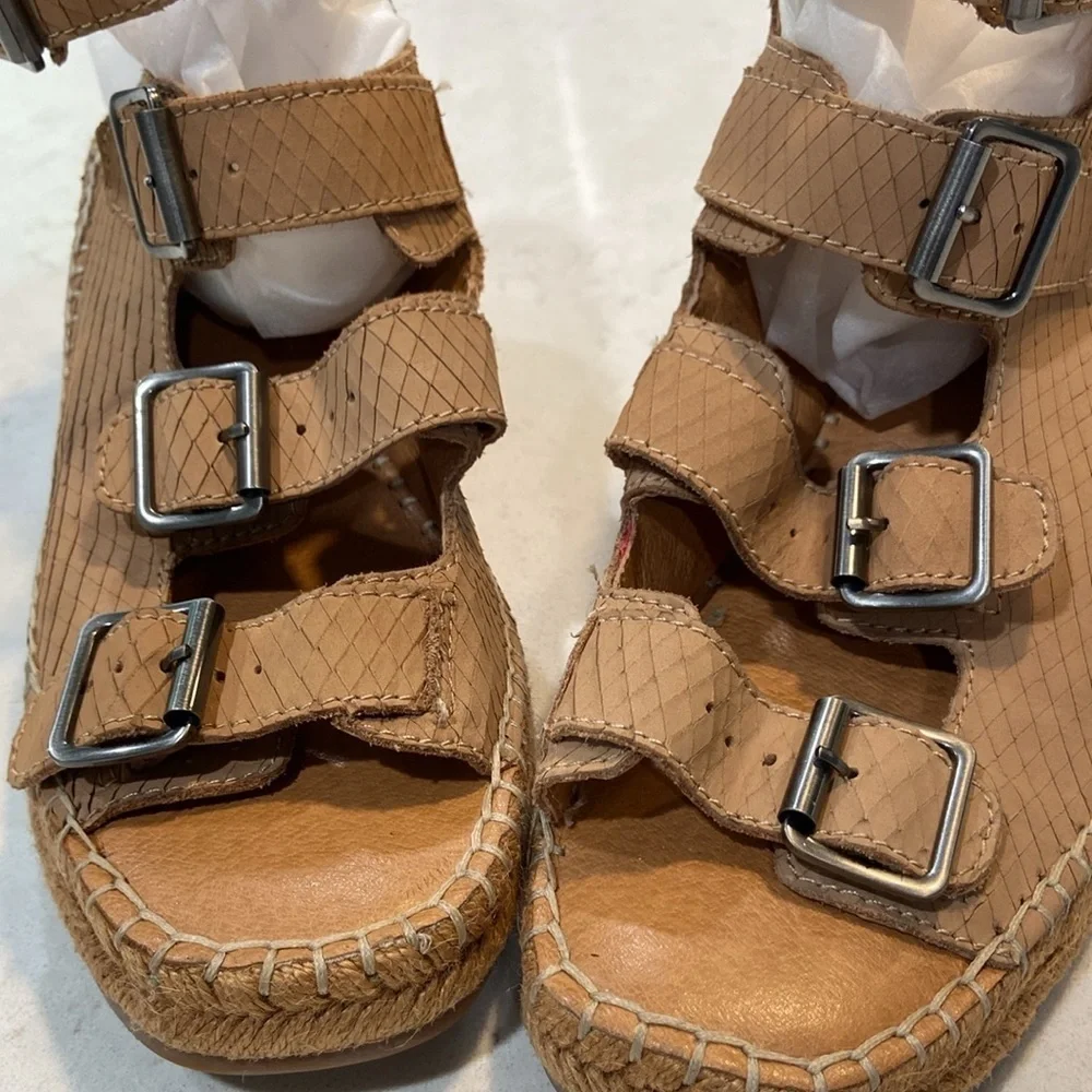 Kelsi Dagger wedge sandal with buckles Size 8 1/2